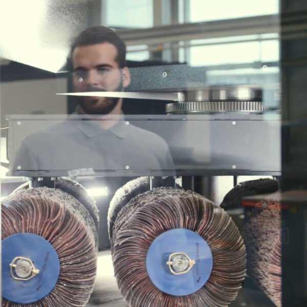 Arku_6000_2 EdgeBreaker® 6000